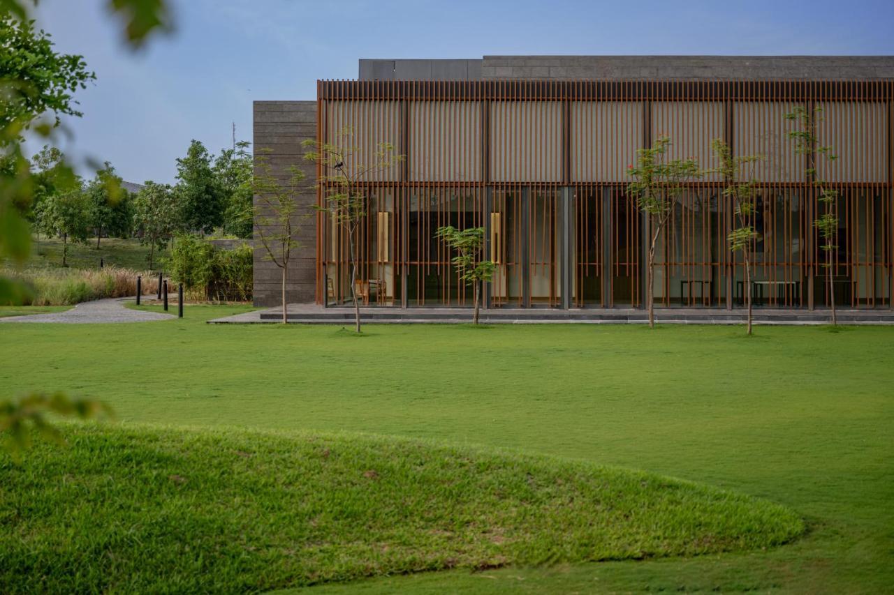 Mysa Zinc Journey By The Fern, Nani Devati Sānand Exterior foto